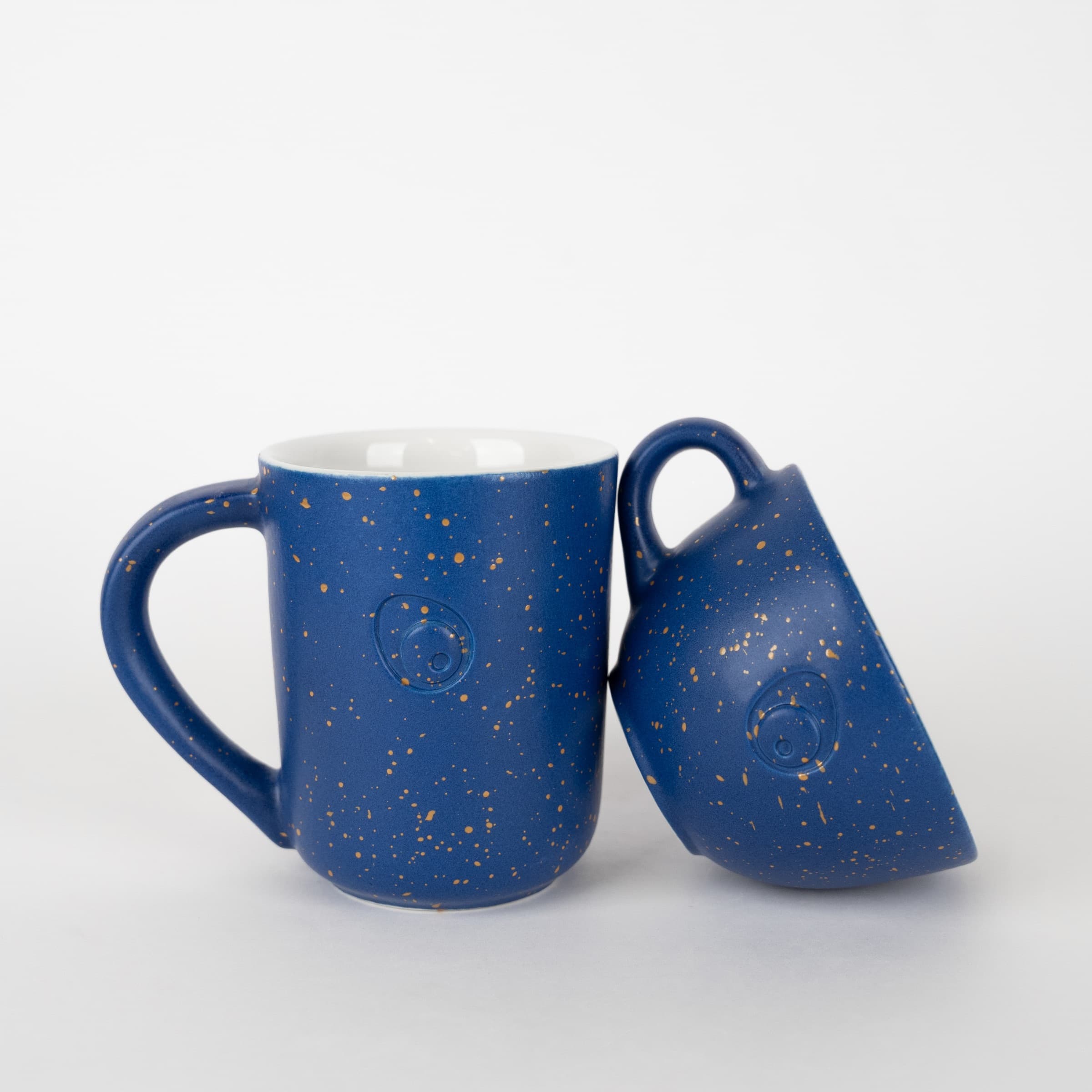 Cup detail with embossed logo